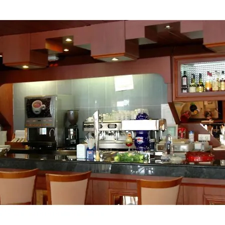 Santa Monica Playa 3* Salou