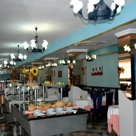 Santa Monica Playa Otel Salou